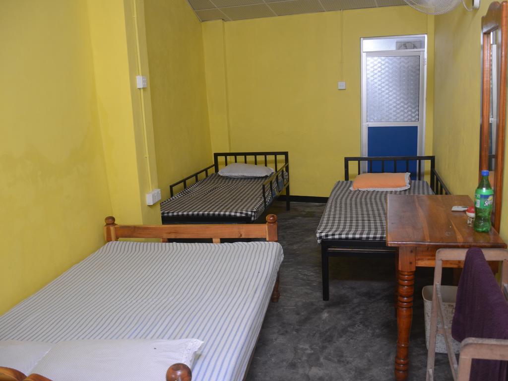 Galle Star Hotel Ngoại thất bức ảnh